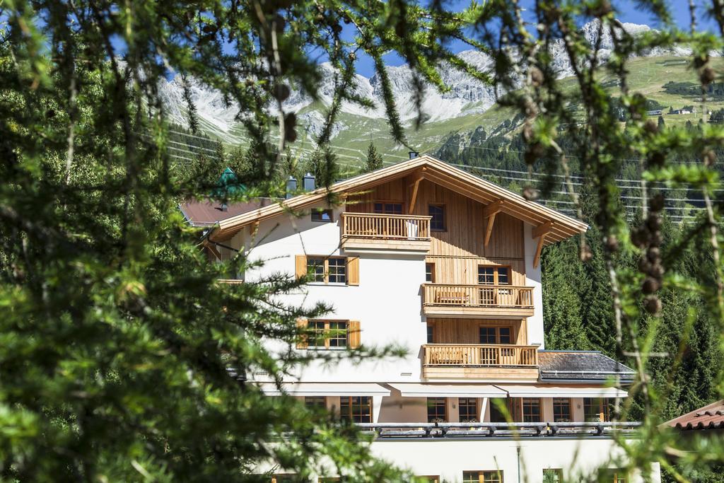 Hotel Der Waldhof Sankt Anton am Arlberg Esterno foto