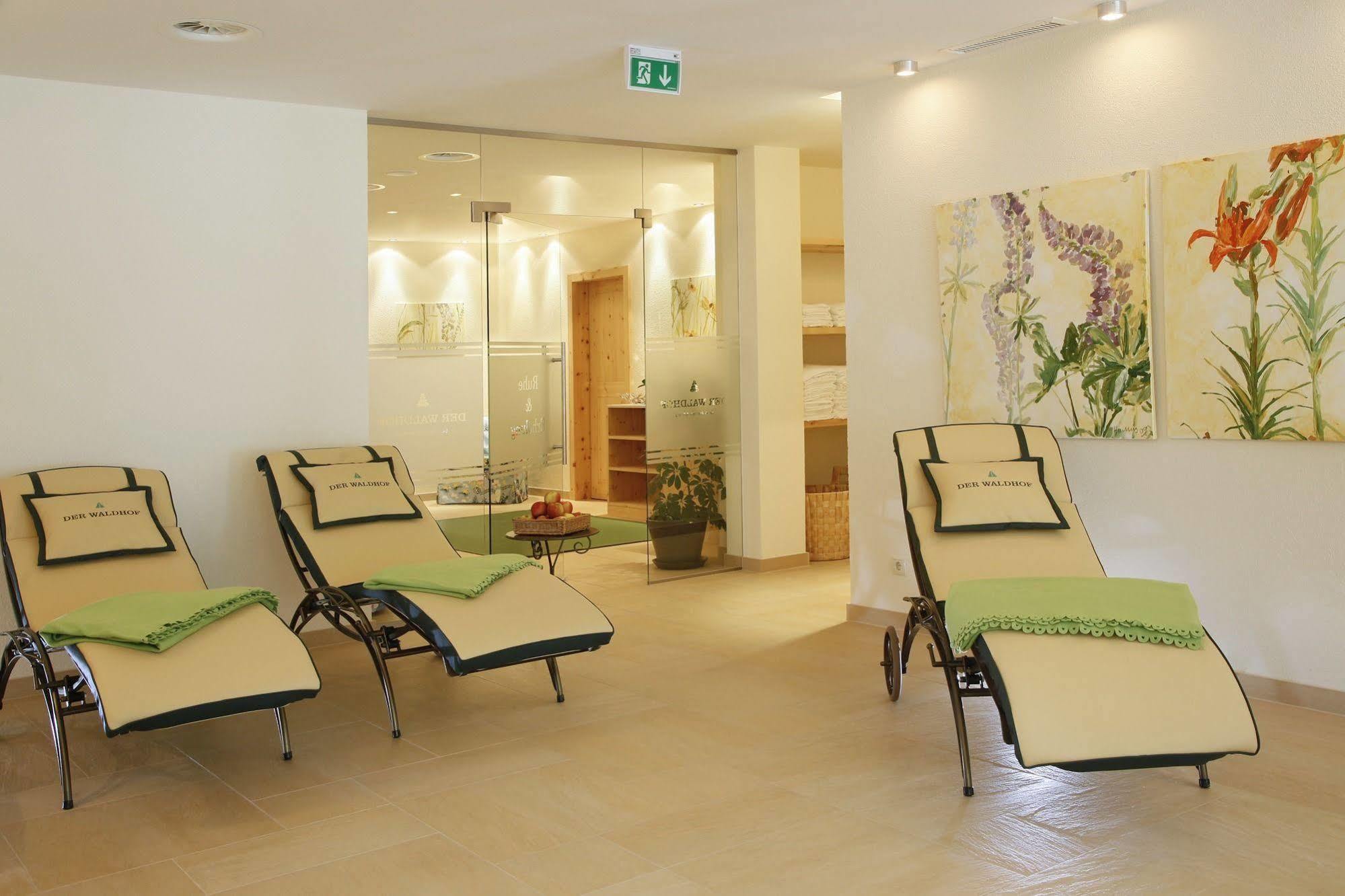 Hotel Der Waldhof Sankt Anton am Arlberg Esterno foto